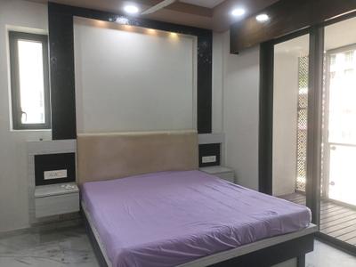 Bedroom Image of 1470 Sq.ft 3 BHK Apartment / Flat for rent in Godrej The Trees, Vikhroli East Mumbai for Rs. 170000