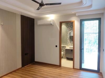 Bedroom Image of 3650 Sq.ft 4 BHK Builder Floor for rent in Emaar Emerald Hill, Sector 65 Gurgaon for Rs. 140000