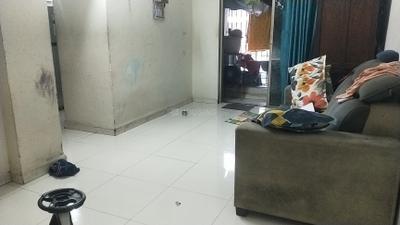 Living Room Image of 950 Sq.ft 2 BHK Apartment / Flat for sale in Yashraj Complex Cooperative Housing Society, Kamothe Navi Mumbai for Rs. 7700000