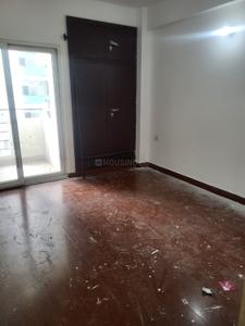 Bedroom Image of 1085 Sq.ft 2 BHK Apartment / Flat for rent in Express Zenith, Sector 77 Noida for Rs. 31300