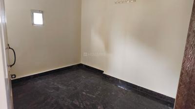 Bedroom Image of 800 Sq.ft 2 BHK Apartment / Flat for rent in Halasuru Bengaluru for Rs. 22000