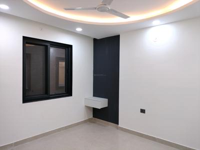 Bedroom Image of 1350 Sq.ft 4 BHK Builder Floor for sale in Deenpur New Delhi for Rs. 13500000