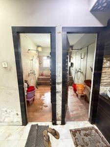 Bathroom Image of 3100 Sq.ft 6 BHK Apartment / Flat for sale in Maniktala Kolkata for Rs. 35000000