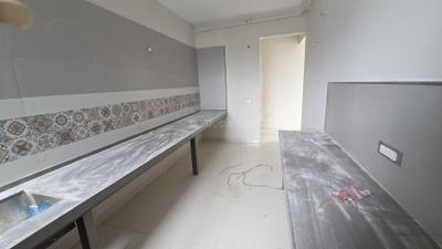Kitchen Image of 839 Sq.ft 2 BHK Apartment / Flat for sale in Kumar Parc Residences A1, Hadapsar Pune for Rs. 18000000