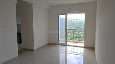 Living Room Image of 850 Sq.ft 2 BHK Apartment / Flat for rent in Godrej Emerald, Thane West Thane for Rs. 28000