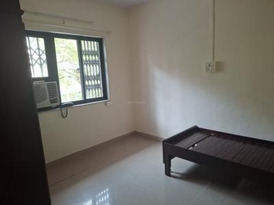 Bedroom Image of 675 Sq.ft 1.5 BHK Apartment / Flat for rent in Mohit Georgina CHS, Bandra West Mumbai for Rs. 85000