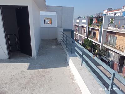Balcony Image of 1000 Sq.ft 4 BHK Duplex for sale in Anand Yadav The Hive, Gomti Nagar Lucknow for Rs. 11500000