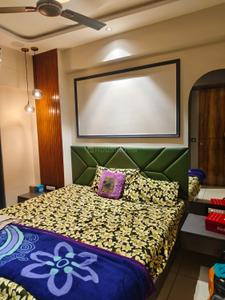 Bedroom Image of 850 Sq.ft 1 BHK Apartment / Flat for rent in RRG HR Evernest, Ghuma Ahmedabad for Rs. 30000