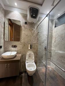 Bathroom Image of 2500 Sq.ft 4 BHK Builder Floor for sale in Vasant Kunj New Delhi for Rs. 21100000