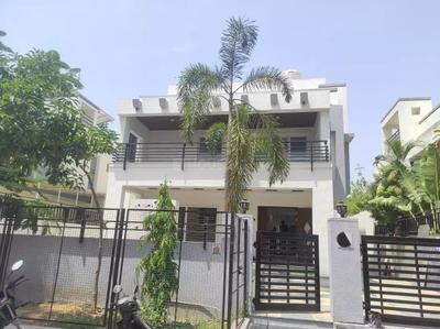 Building Image of 6401 Sq.ft 4 BHK Villa for sale in Thaltej Ahmedabad for Rs. 160000000