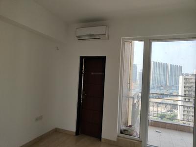 Bedroom Image of 2950 Sq.ft 4 BHK Apartment / Flat for sale in Puri Diplomatic Greens, Sector 110A Gurgaon for Rs. 45000000