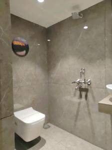 Common Bathroom Image of 727 Sq.ft 3 BHK Apartment / Flat for sale in AV Pearl, Virar East Virar for Rs. 7800000