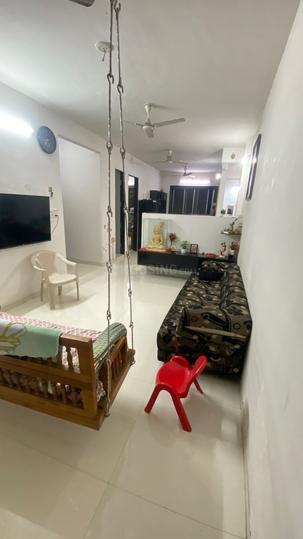 Near New Dmart V Main Image 1