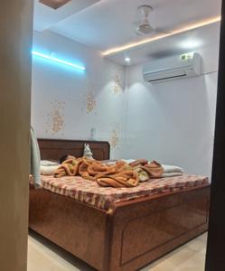 Bedroom Image of 1125 Sq.ft 3 BHK Builder Floor for sale in Mansarover Garden New Delhi for Rs. 16500000