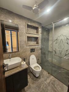 Bathroom Image of 4000 Sq.ft 4.5 BHK Builder Floor for sale in Sector 56 Gurgaon for Rs. 48000000