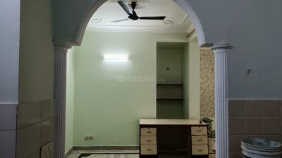 Hall Image of 1600 Sq.ft 2.5 BHK Builder Floor for rent in Sector 31 Noida for Rs. 35500