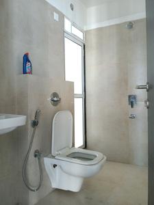 Common Bathroom Image of 500 Sq.ft 1 BHK Apartment / Flat for rent in Puraniks City Reserva Phase 1, Kasarvadavali Thane for Rs. 17000