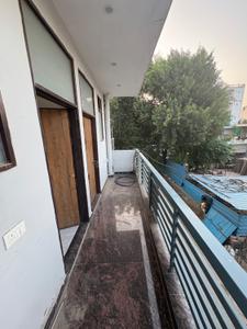 Balcony Image of 1200 Sq.ft 1 RK Builder Floor for rent in Sector 46 Gurgaon for Rs. 16000