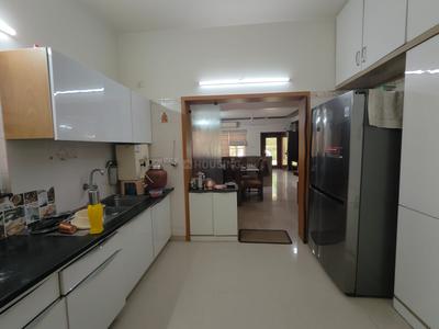 Kitchen Image of 4500 Sq.ft 4 BHK Villa for sale in Thaltej Ahmedabad for Rs. 95000000