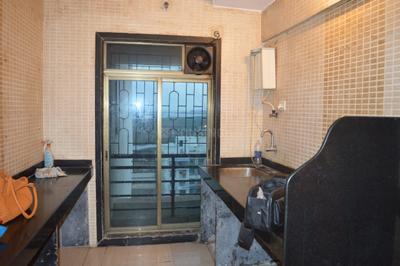 Kitchen Image of 950 Sq.ft 2 BHK Apartment / Flat for sale in Belapur CBD Navi Mumbai for Rs. 23000000
