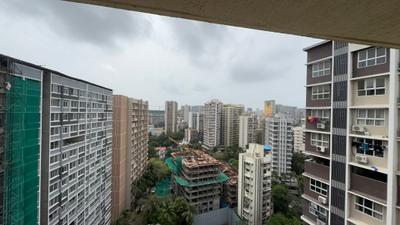 Balcony Image of 650 Sq.ft 2 BHK Apartment / Flat for sale in ARC Aura, Andheri West Mumbai for Rs. 20000000