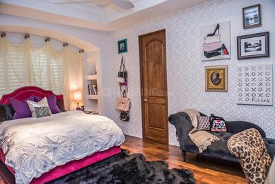 Bedroom Image of 5100 Sq.ft 5 BHK Apartment / Flat for sale in Varsha Apartment, Juhu Mumbai for Rs. 177500000