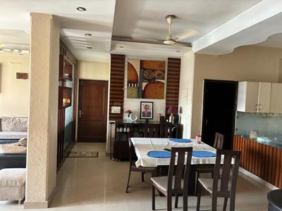 Hall Image of 2250 Sq.ft 4 BHK Apartment / Flat for sale in Parsvnath Prestige, Sector 93A Noida for Rs. 34500000