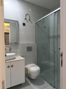 Common Bathroom Image of 2150 Sq.ft 4 BHK Builder Floor for sale in Indirapuram Ghaziabad for Rs. 25000000