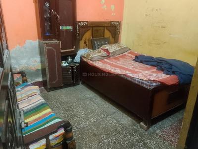Bedroom Image of 892 Sq.ft 8 BHK Independent House for sale in New Mustafabad New Delhi for Rs. 22000000