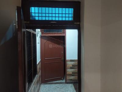 Balcony Image of 800 Sq.ft 1 BHK Builder Floor for rent in Karaundi Varanasi for Rs. 6000