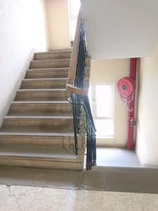 Staircase Image of 2100 Sq.ft 4 BHK Apartment / Flat for sale in Bhuwalka Aishwarya Gardens , Bhowanipore Kolkata for Rs. 40500000