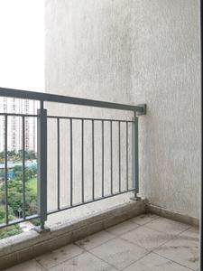 Bedroom Three Image of 1100 Sq.ft 3 BHK Apartment / Flat for rent in Godrej Emerald, Kasarvadavali Thane for Rs. 38000