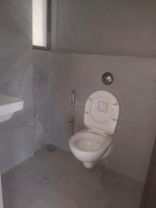 Common Bathroom Image of 1350 Sq.ft 3 BHK Apartment / Flat for sale in Borivali West Mumbai for Rs. 39900000