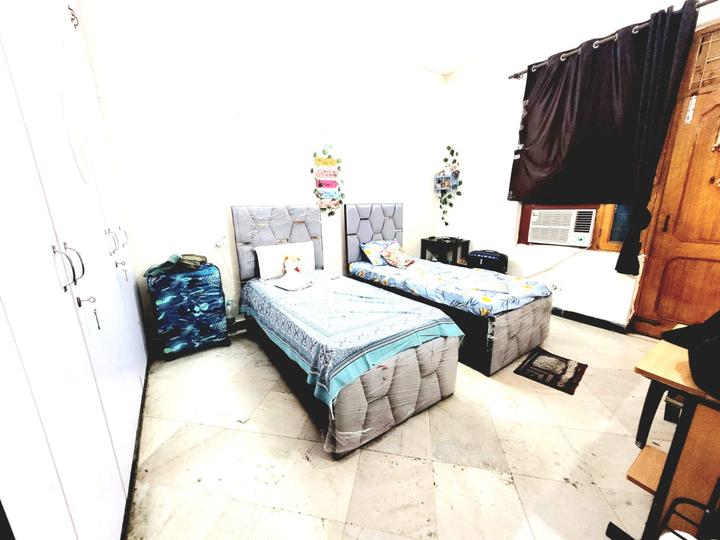 Bedroom Image of Balaji PG in Sector 23, Gurgaon