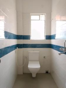 Common Bathroom Image of 1000 Sq.ft 2 BHK Apartment / Flat for sale in Purbalok Kolkata for Rs. 7600000
