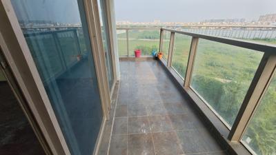 Balcony Image of 1760 Sq.ft 3 BHK Apartment / Flat for rent in Paras Dews, Sector 106 Gurgaon for Rs. 40000