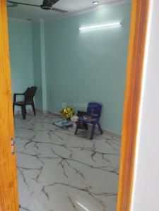 Hall Image of 600 Sq.ft 2 BHK Apartment / Flat for rent in Shahdara New Delhi for Rs. 10000
