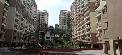 Image of 1375 Sq.ft 3 BHK Apartment / Flat for sale in Vasu Fortune Residency, Raj Nagar Extension, Ghaziabad for Rs. 9900000