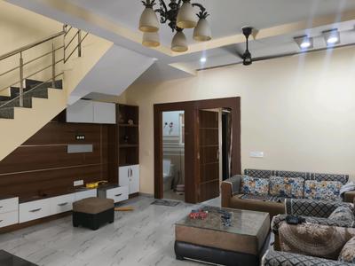 Living Room Image of 2600 Sq.ft 3.5 BHK Independent House for rent in Shree Brahma Ashoka Greens, Noida Extension Greater Noida for Rs. 28000