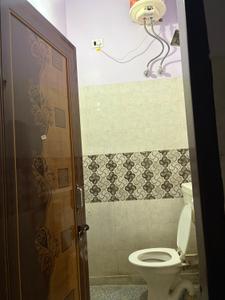 Bathroom Image of 200 Sq.ft 2 BHK Independent House for rent in Nayagaon Chandigarh for Rs. 10000