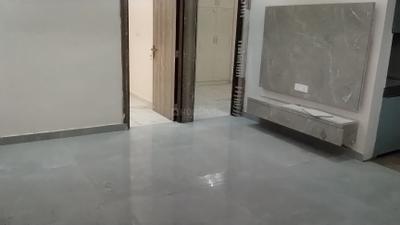 Living Room Image of 1000 Sq.ft 2 BHK Apartment / Flat for sale in Sector 73 Noida for Rs. 4300000
