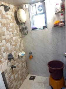Bathroom Image of 660 Sq.ft 2 BHK Apartment / Flat for sale in Prabhadevi Mumbai for Rs. 20000000