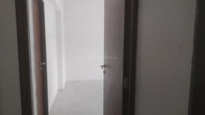 Bedroom Image of 990 Sq.ft 2 BHK Apartment / Flat for sale in Shree Crest And Celestia, Mulund East Mumbai for Rs. 15000000