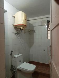 Bedroom One Image of 2000 Sq.ft 3 BHK Apartment / Flat for rent in DDA Flats Vasant Kunj, Vasant Kunj New Delhi for Rs. 75000