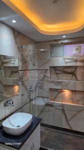 Bathroom Image of 2925 Sq.ft 4 BHK Builder Floor for sale in  RWA Block D1A Janakpuri, Janakpuri New Delhi for Rs. 65000000