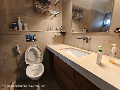 Image of 2500 Sq.ft 5 BHK Apartment / Flat for sale in Darshanam Club Life, Undera, Vadodara for Rs. 25000000