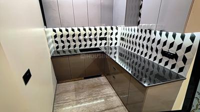 Kitchen Image of 950 Sq.ft 2 BHK Independent House for rent in Lajpat Nagar New Delhi for Rs. 60000
