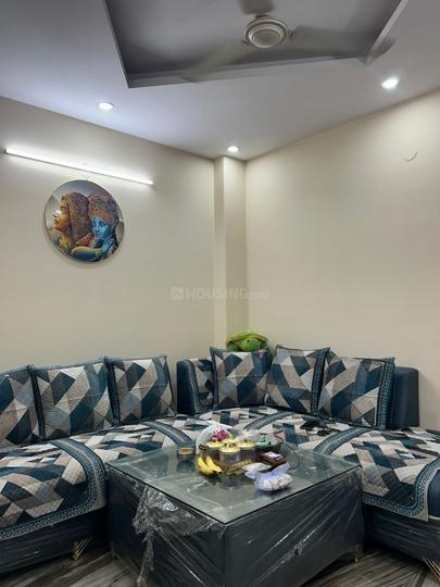 Tilak Nagar Main Image 1