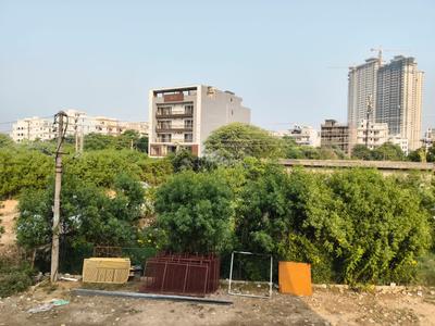 Image of 700 Sq.ft 1 RK Apartment / Flat for rent in DLF Princeton Estate, Sector 53, Gurgaon for Rs. 25000