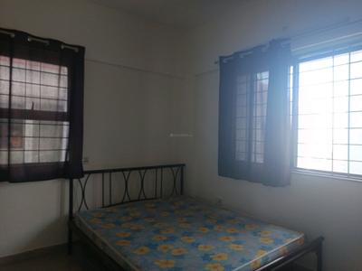 Bedroom Image of 950 Sq.ft 2 BHK Apartment / Flat for rent in Magarpatta Iris, Magarpatta City Pune for Rs. 36000